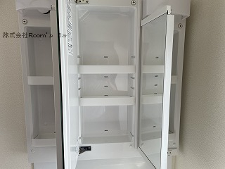 独立洗面台