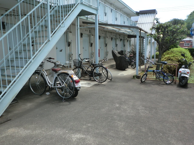 バイク置き場